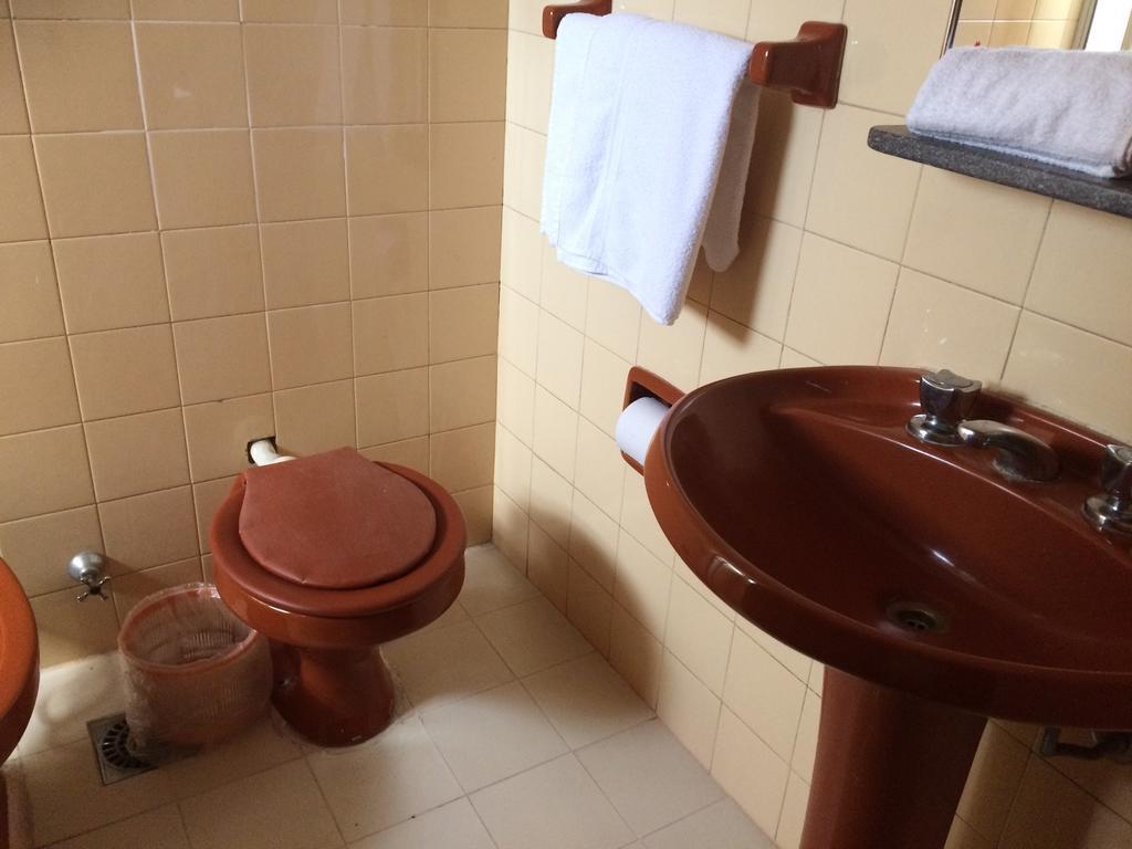 Hotel Manduvira Asuncion Kamer foto